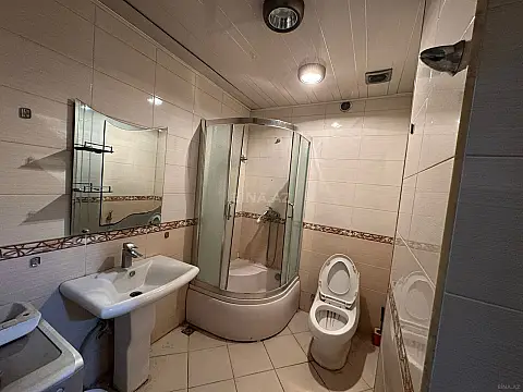 Kirayə verilir 2 otaqlı mənzil 57 m²