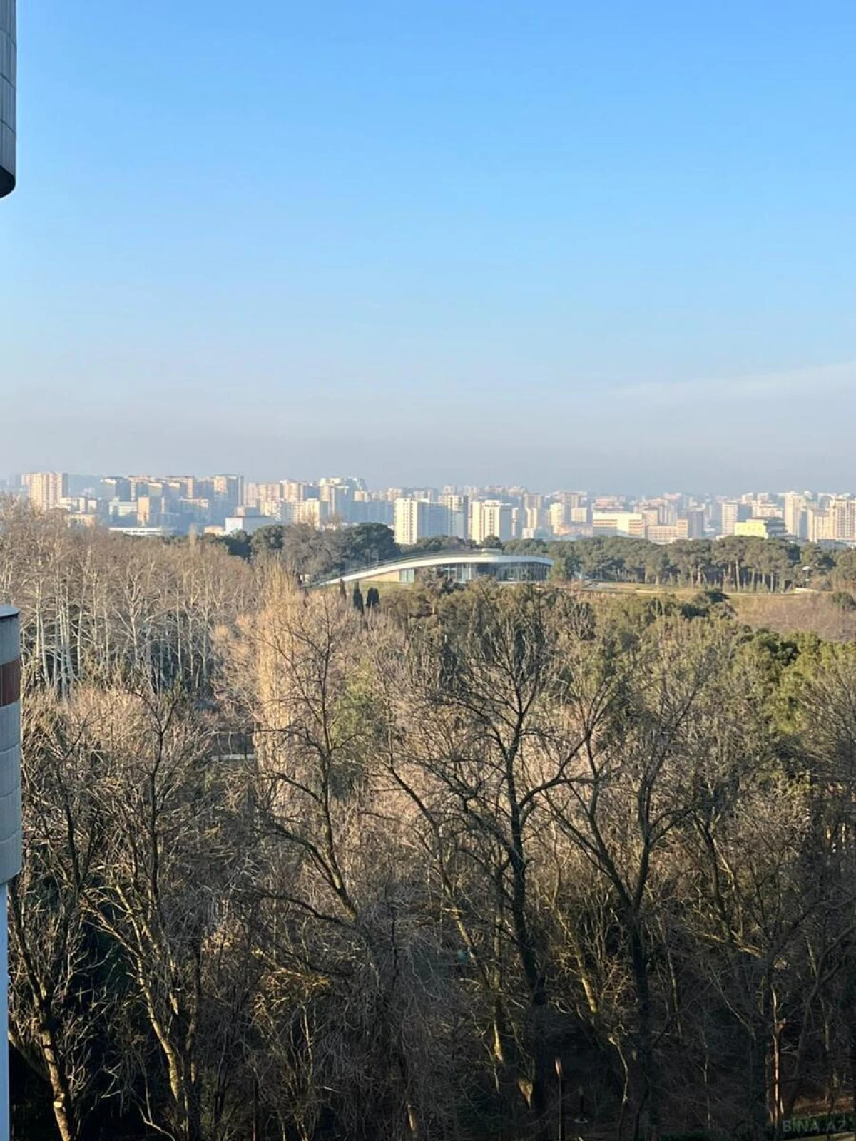 Satılır 4 otaqlı mənzil 170 m²