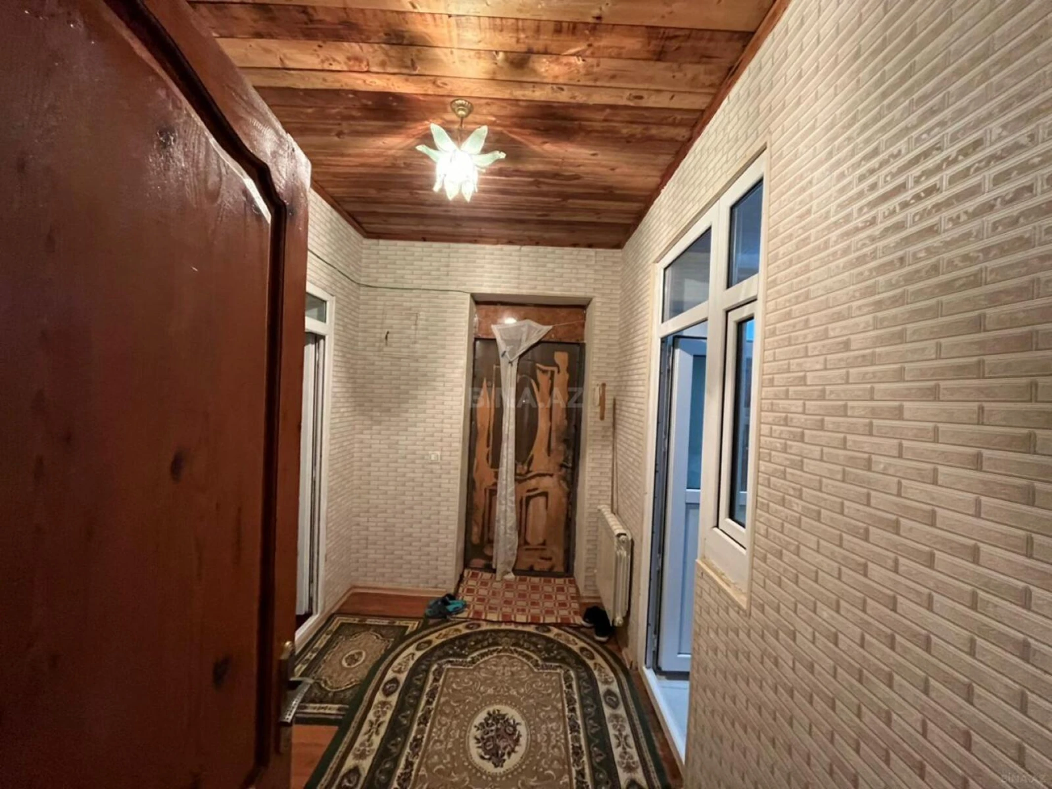 Satılır 7 otaqlı həyət evi 220 m²