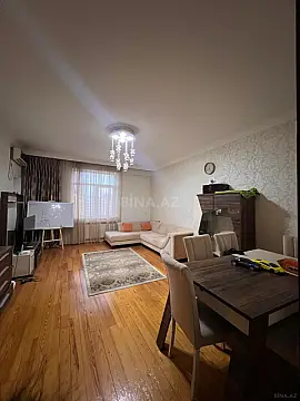Satılır 3 otaqlı mənzil 120 m²