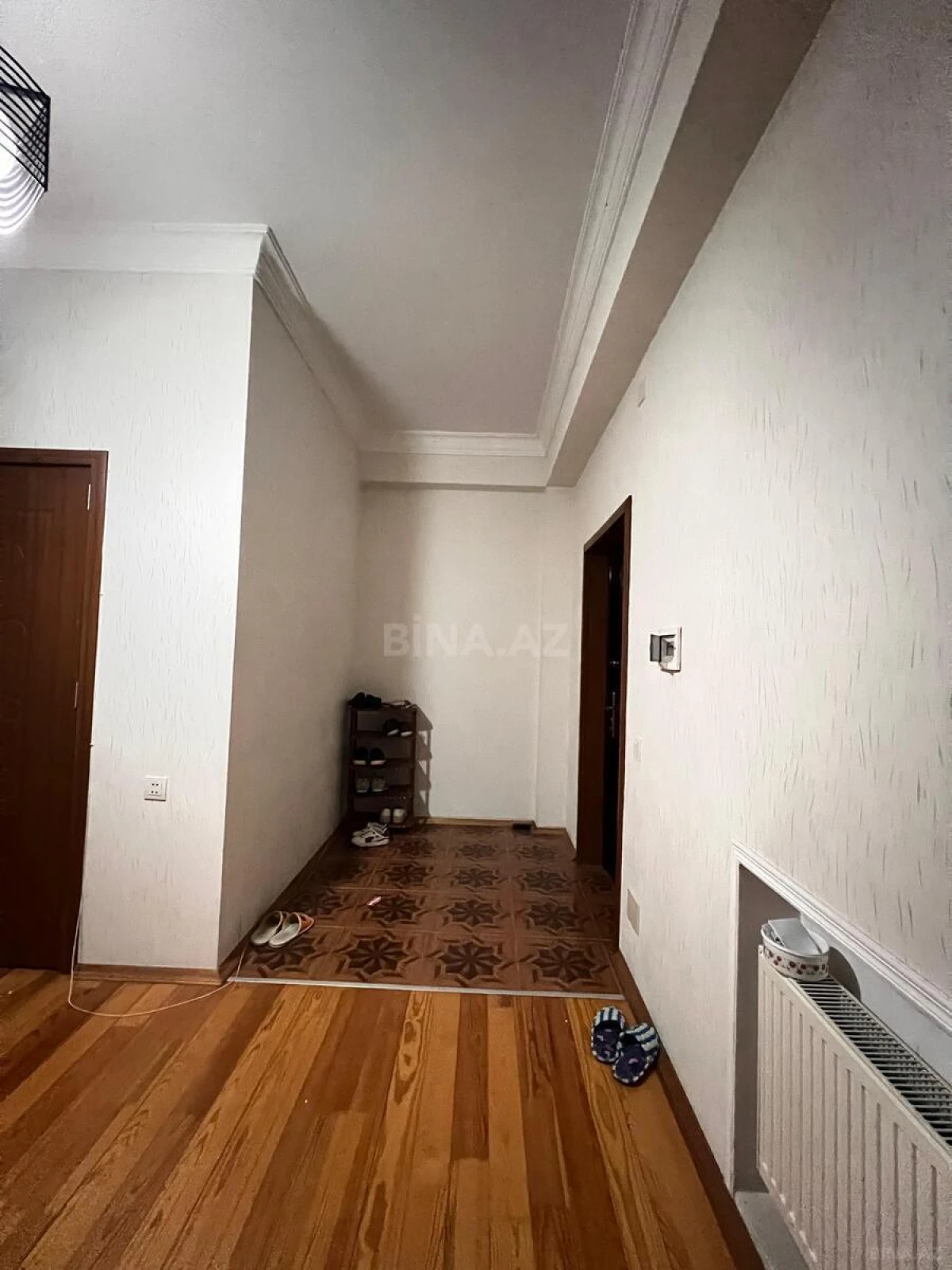 Satılır 3 otaqlı mənzil 120 m²