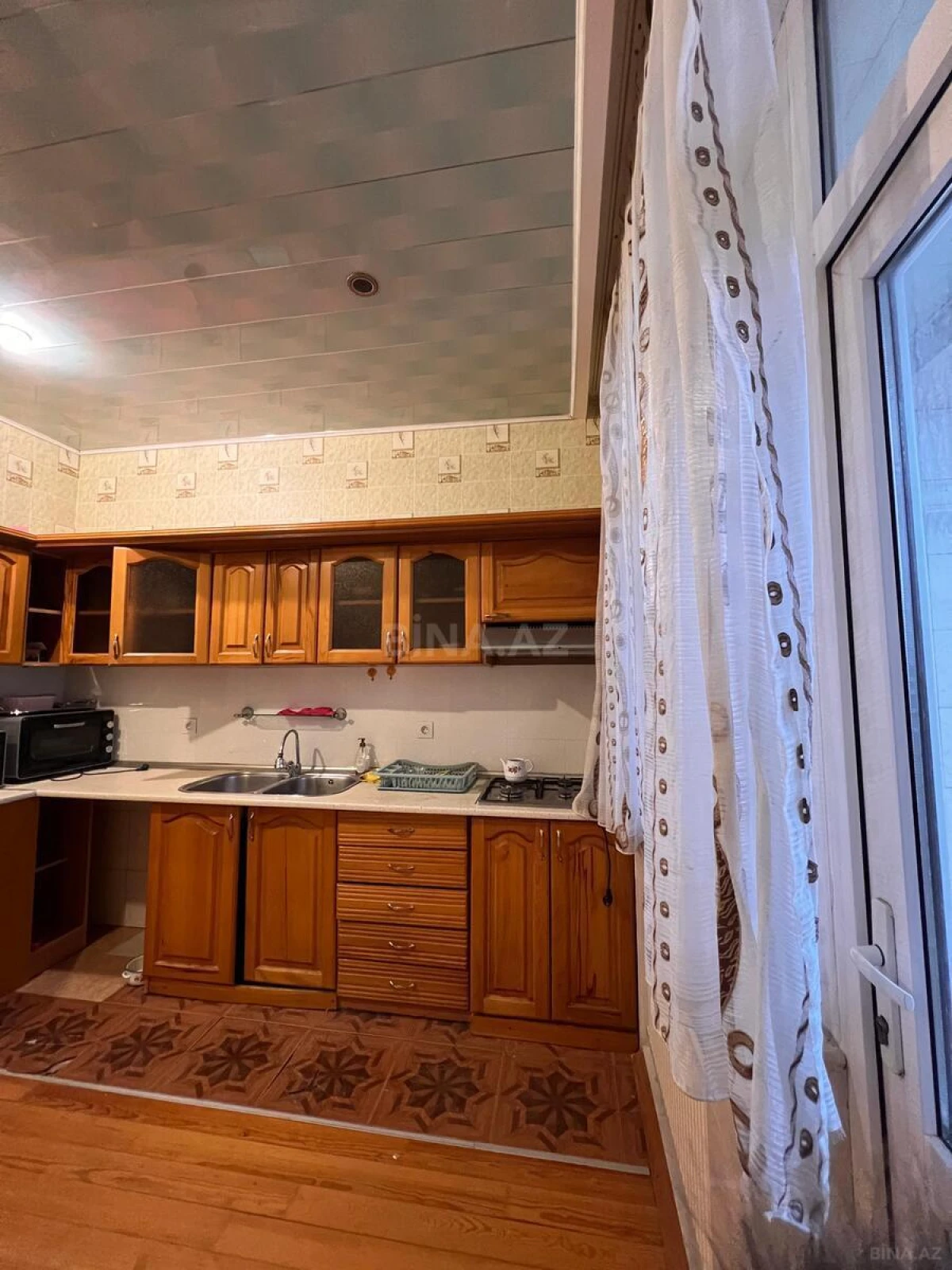 Satılır 3 otaqlı mənzil 120 m²