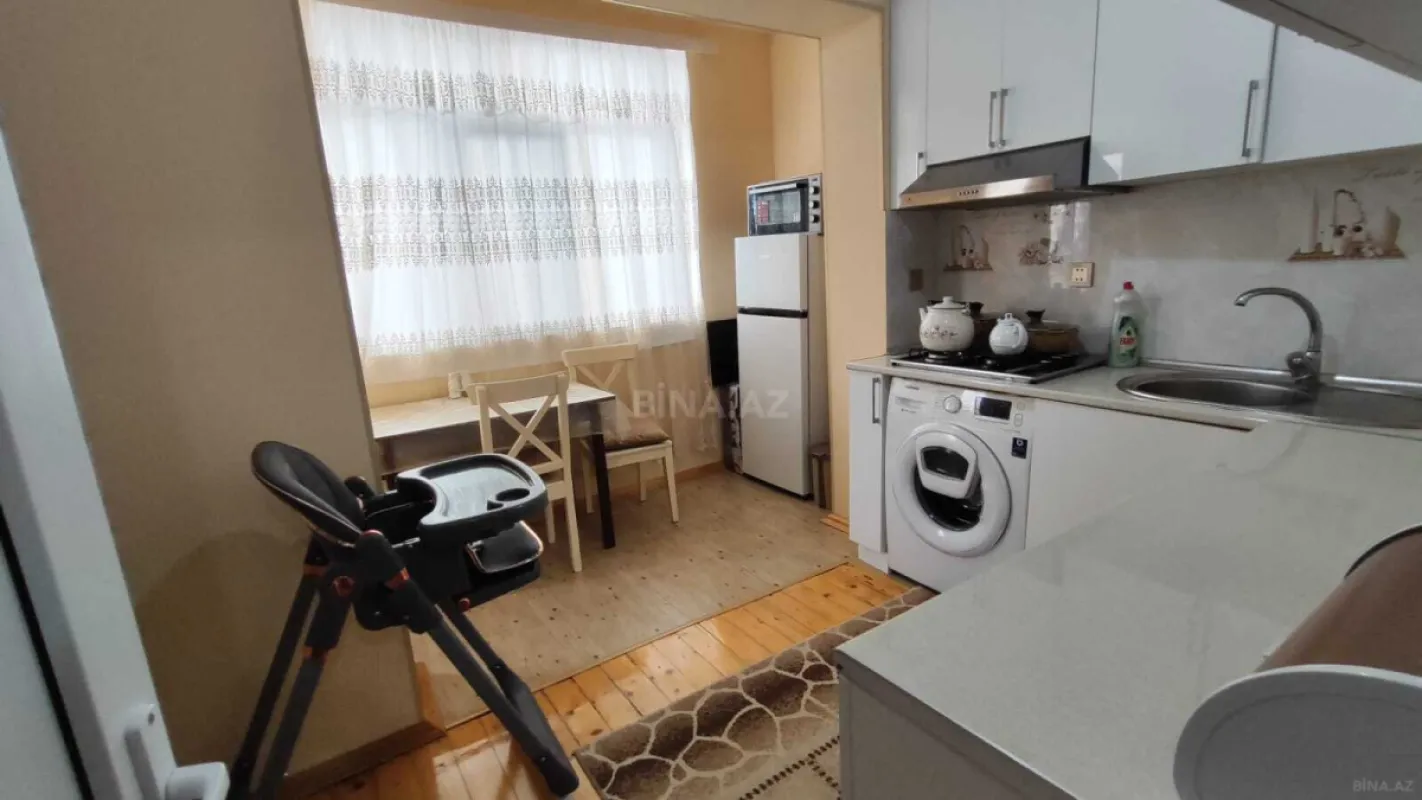 Satılır 2 otaqlı mənzil 60 m²