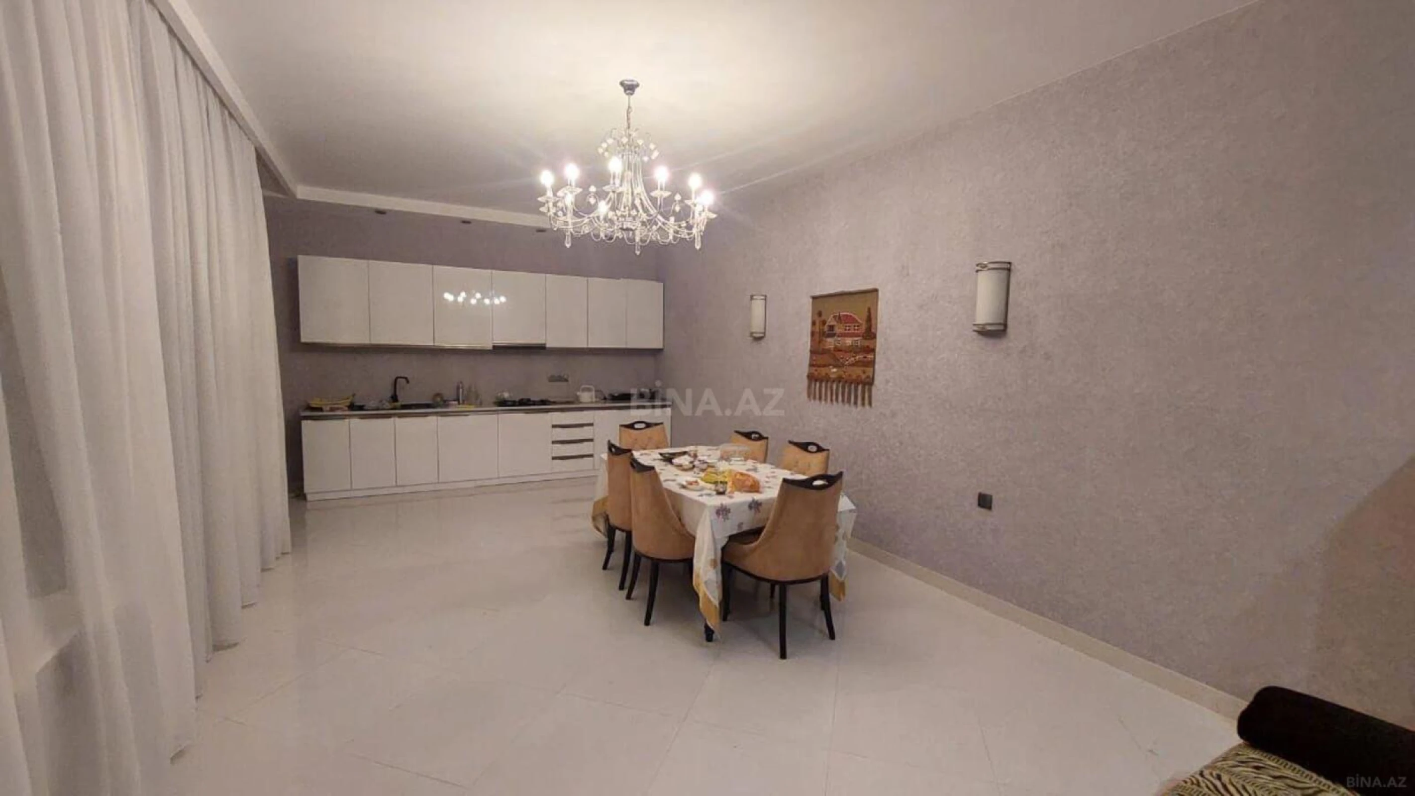 Kirayə verilir 6 otaqlı həyət evi 360 m²