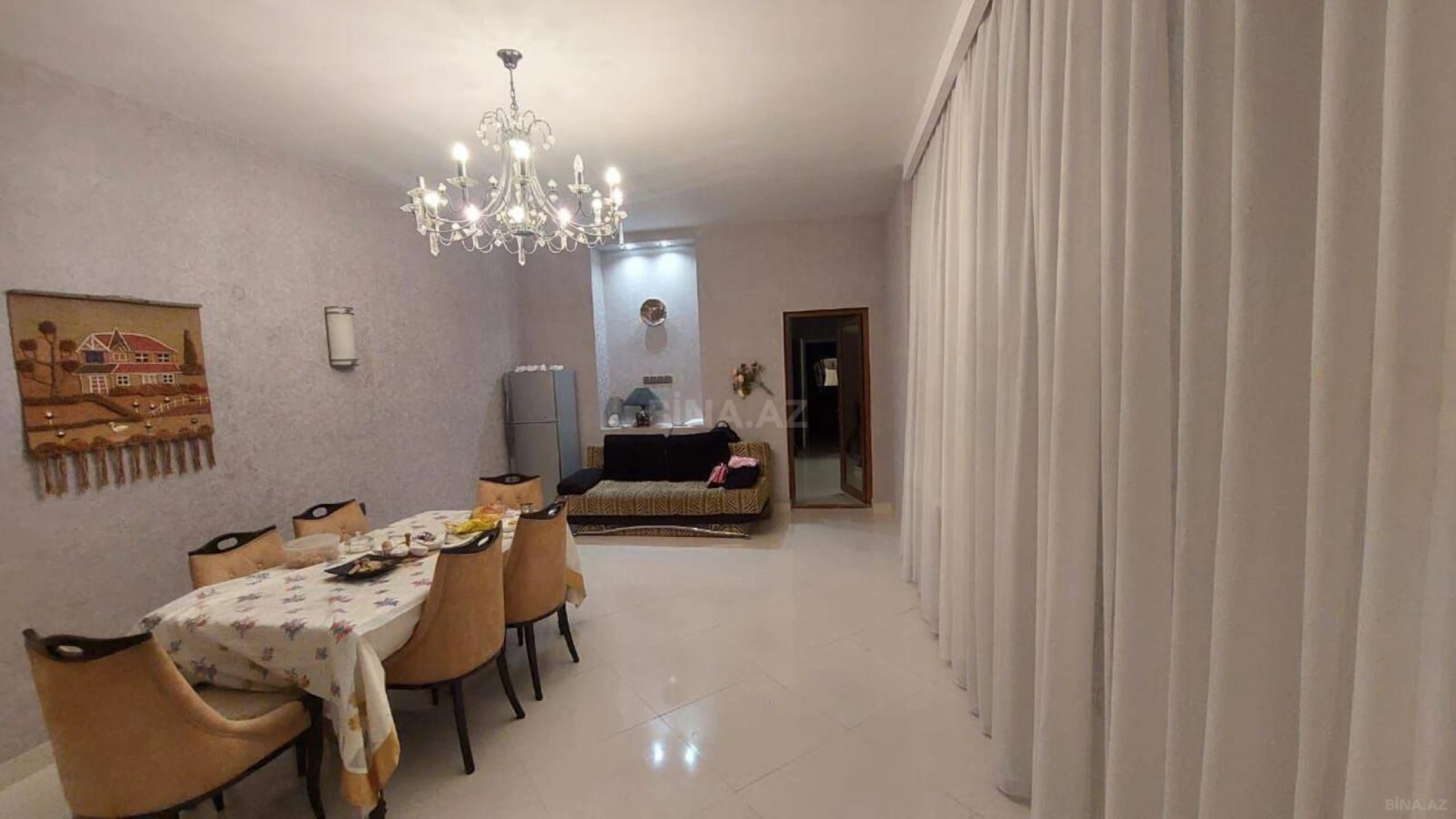 Kirayə verilir 6 otaqlı həyət evi 360 m²