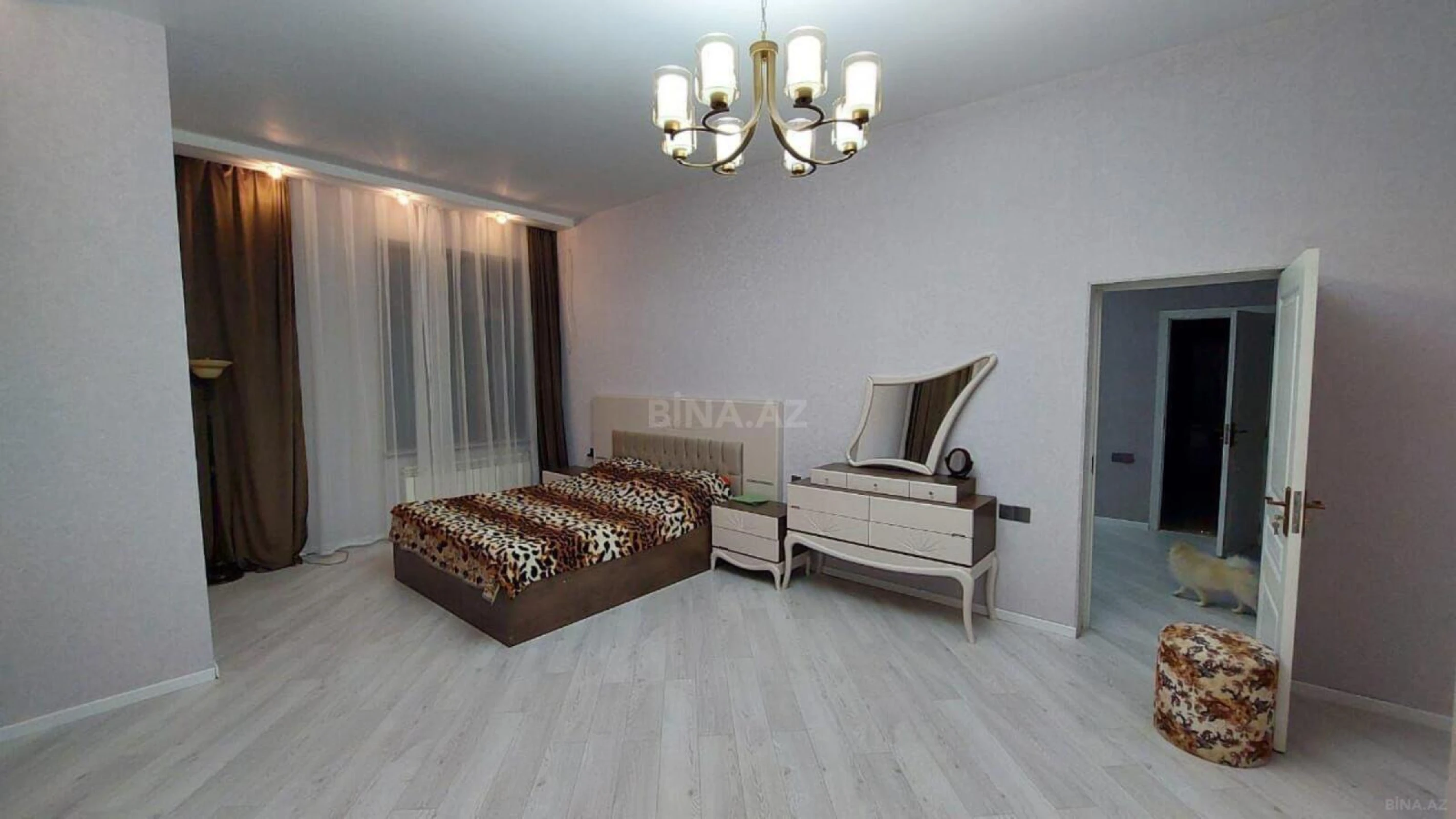 Kirayə verilir 6 otaqlı həyət evi 360 m²