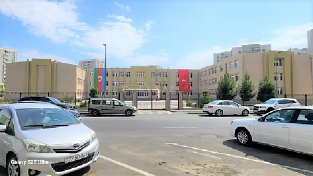 Satılır 3 otaqlı mənzil 83 m²