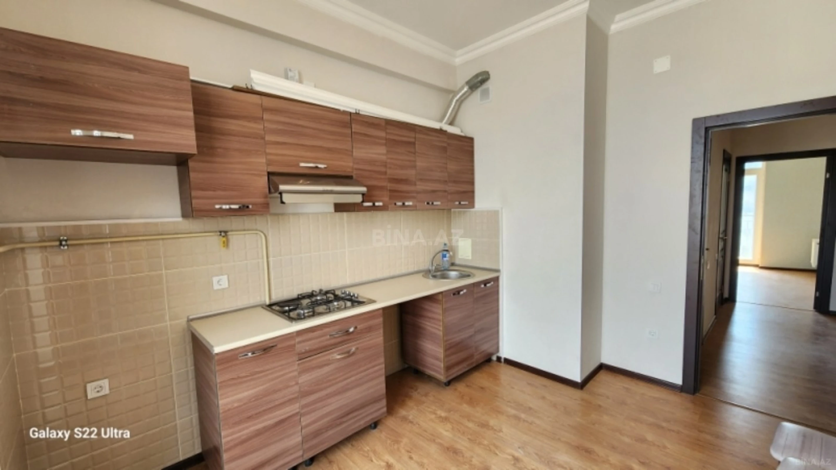 Satılır 3 otaqlı mənzil 83 m²