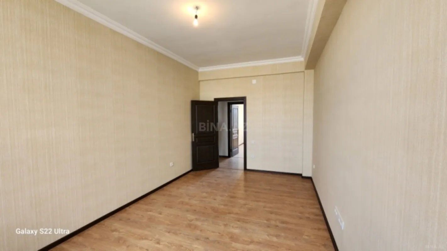 Satılır 3 otaqlı mənzil 83 m²