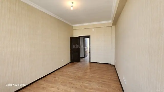 Satılır 3 otaqlı mənzil 83 m²
