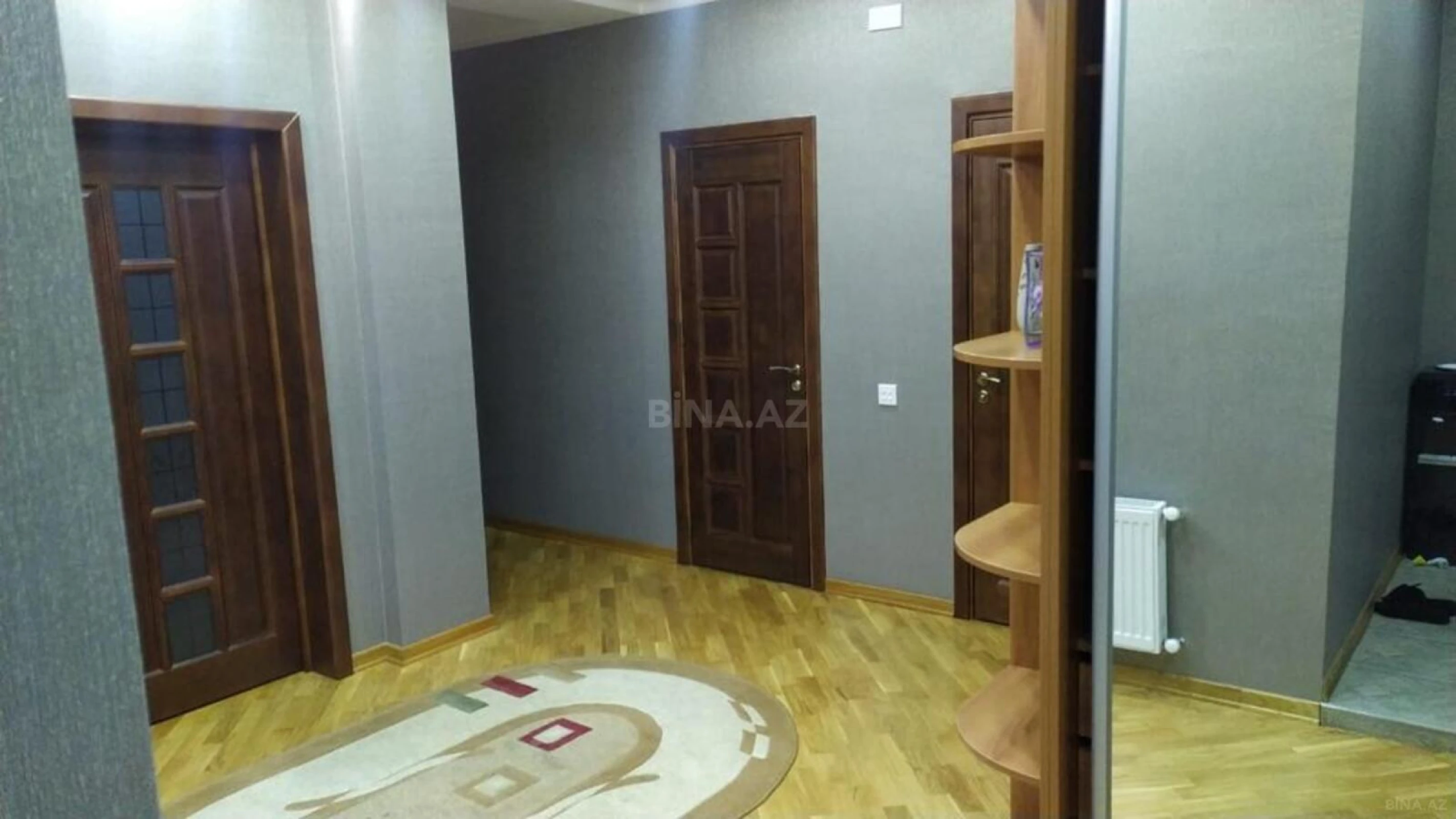 Satılır 2 otaqlı mənzil 120 m²