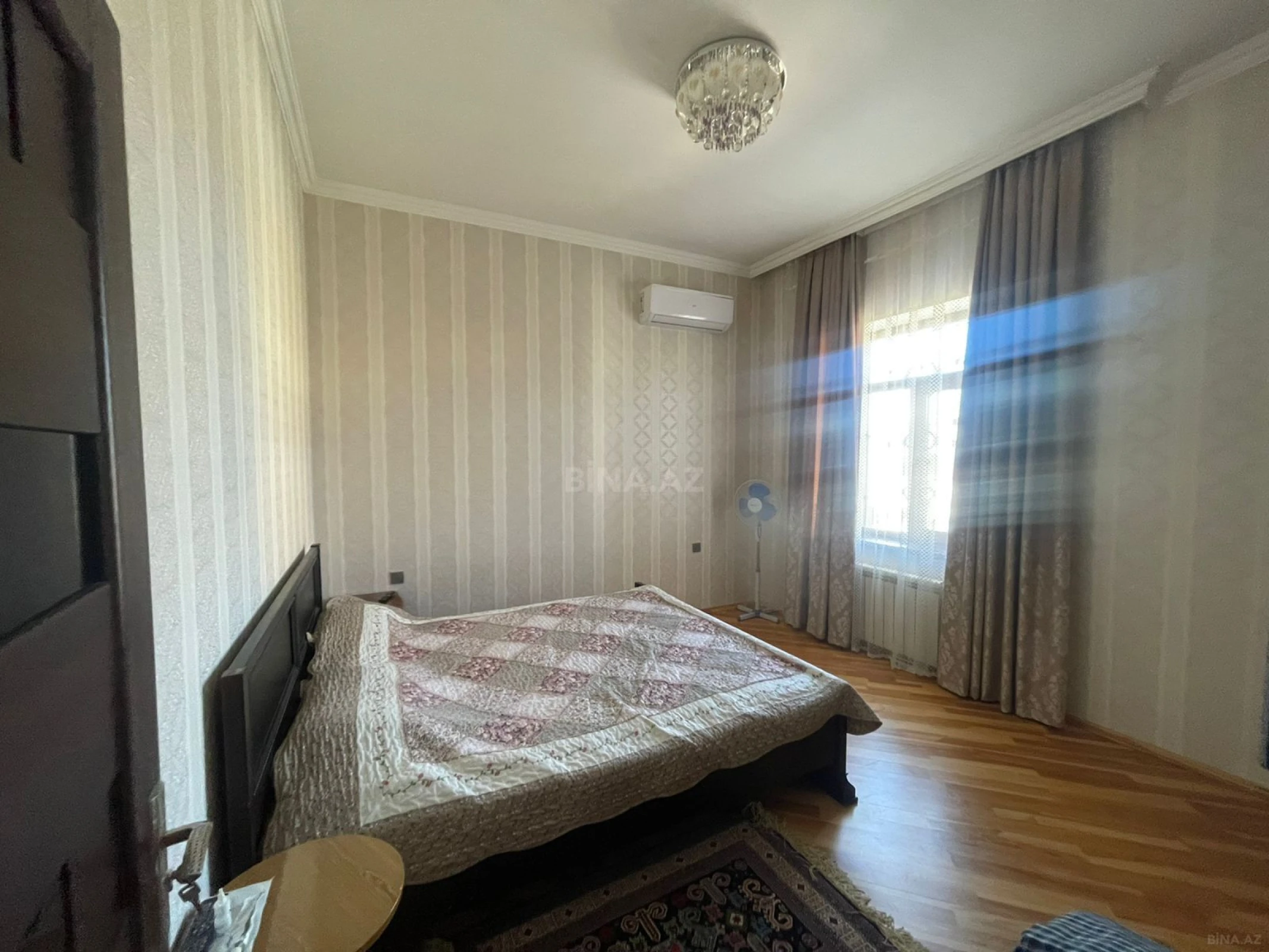 Kirayə verilir 9 otaqlı həyət evi 800 m²