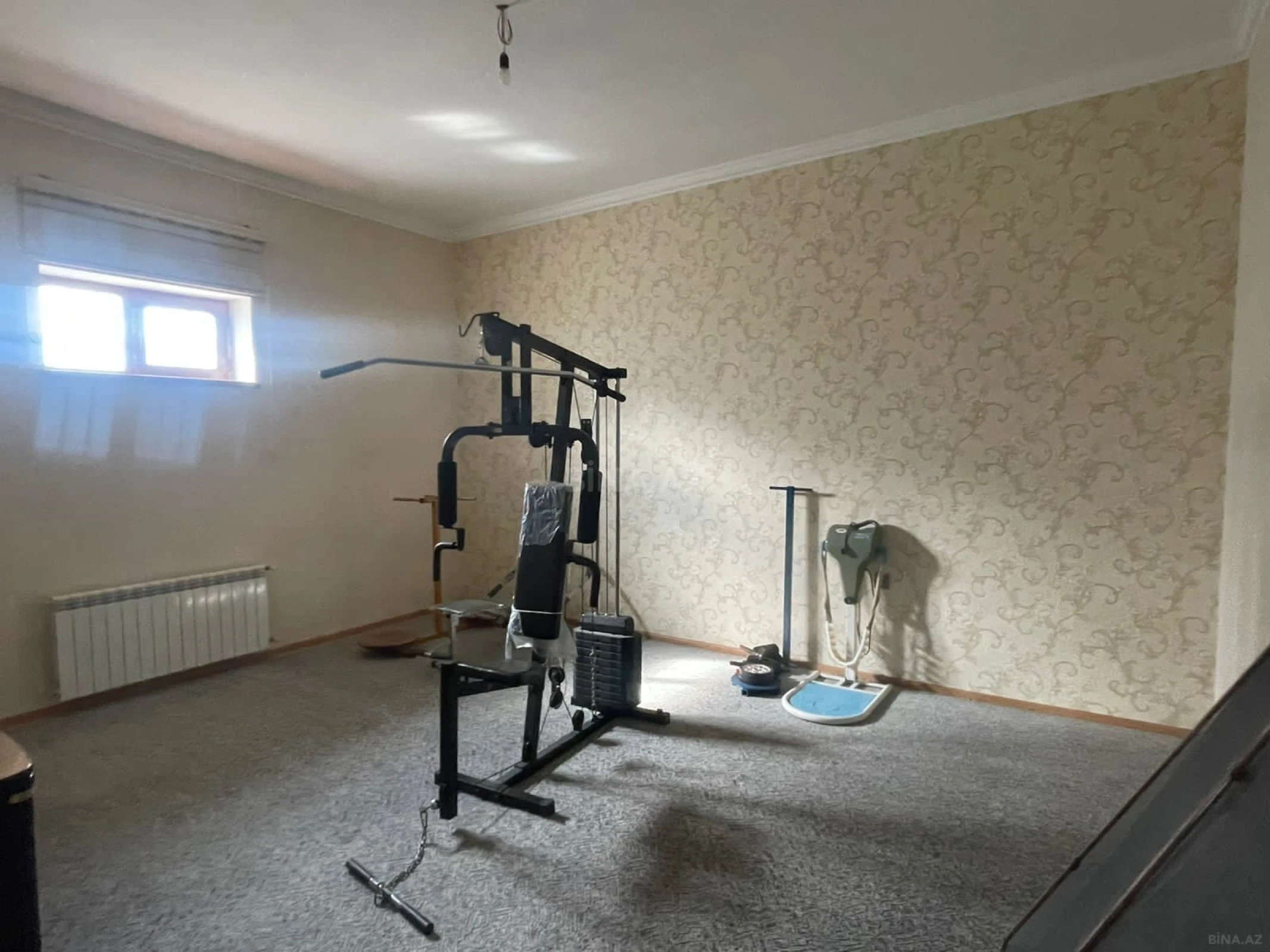 Kirayə verilir 9 otaqlı həyət evi 800 m²