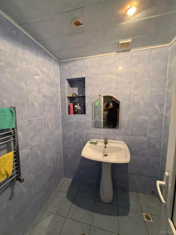 Kirayə verilir 4 otaqlı mənzil 85 m²