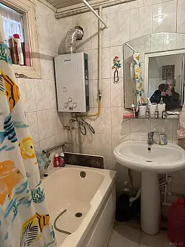 Kirayə verilir 2 otaqlı mənzil 45 m²