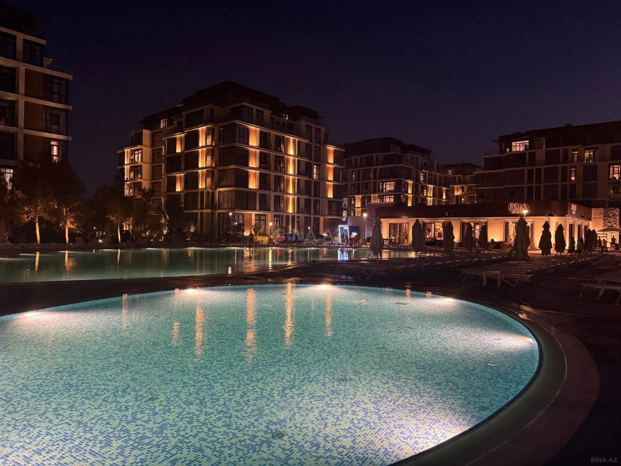 Kirayə verilir 3 otaqlı mənzil 130 m²