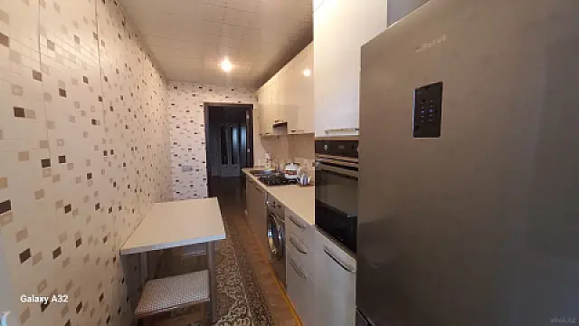 Satılır 3 otaqlı mənzil 65 m²