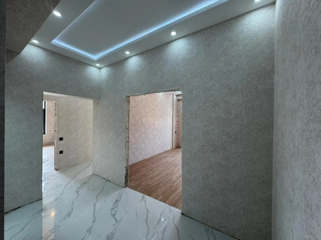 Satılır 3 otaqlı mənzil 91 m²