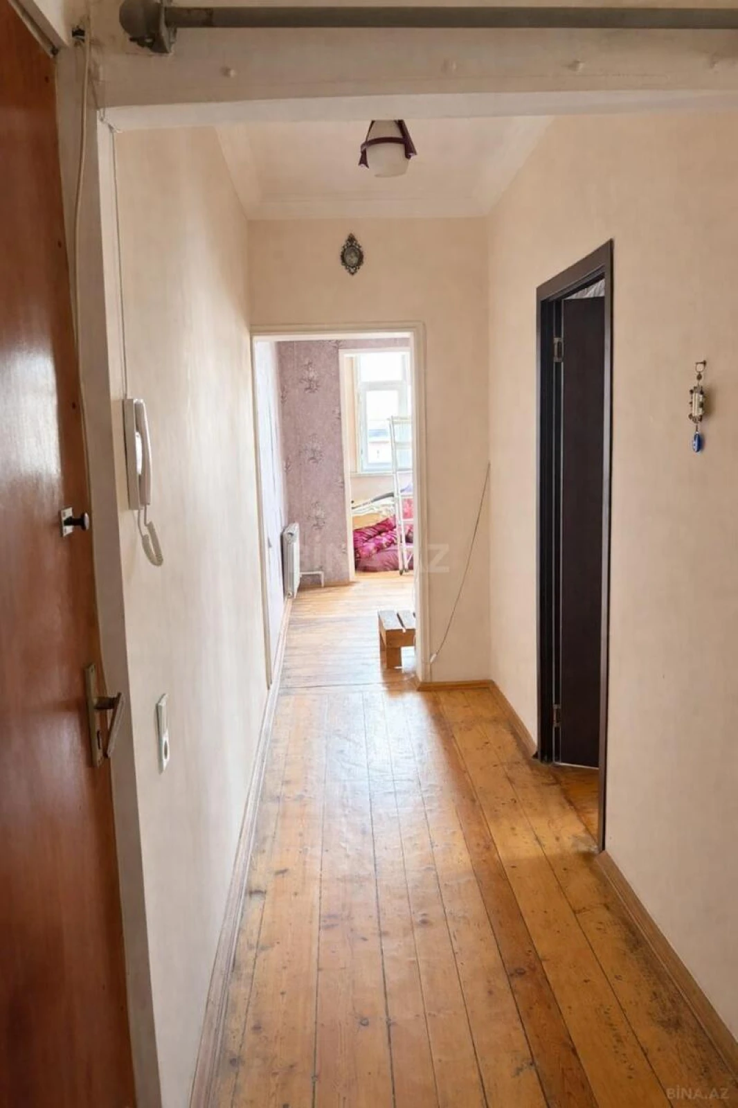 Satılır 2 otaqlı mənzil 70 m²
