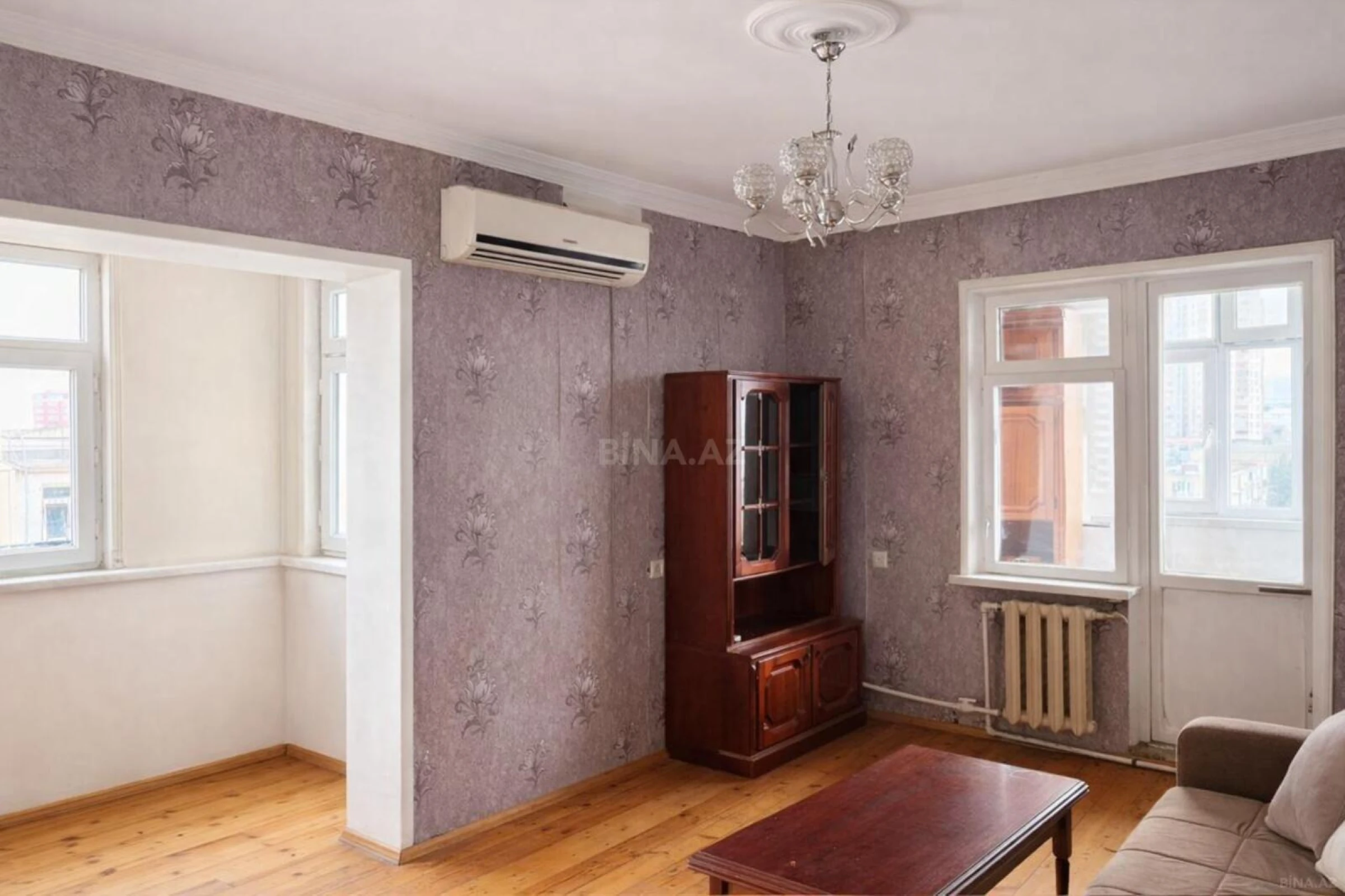 Satılır 2 otaqlı mənzil 70 m²