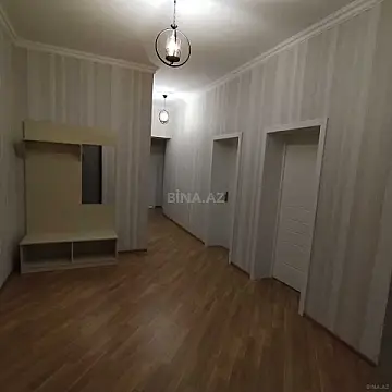 Satılır 3 otaqlı mənzil 125 m²