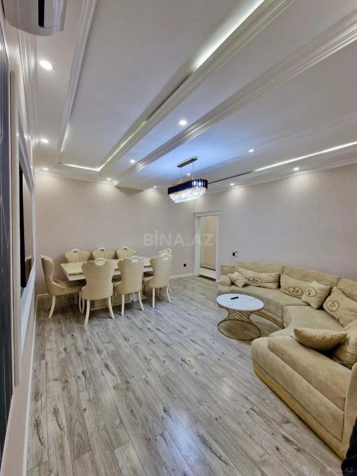 Satılır 2 otaqlı mənzil 85.7 m²