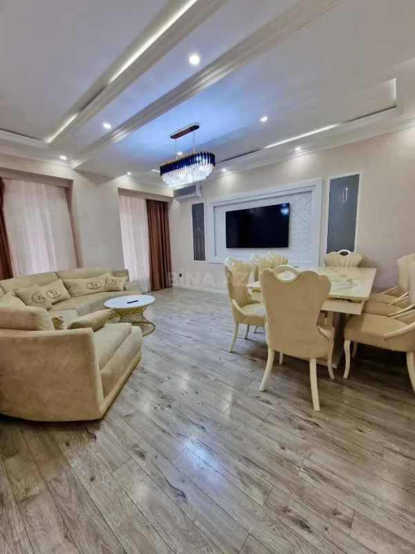 Satılır 2 otaqlı mənzil 85.7 m²