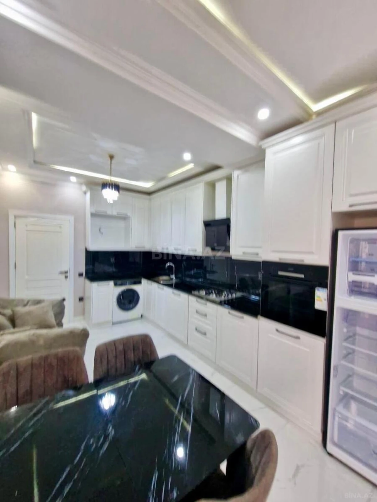 Satılır 2 otaqlı mənzil 85.7 m²