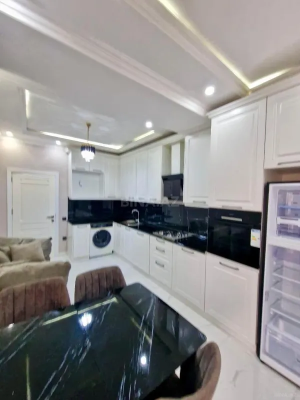 Satılır 2 otaqlı mənzil 85.7 m²