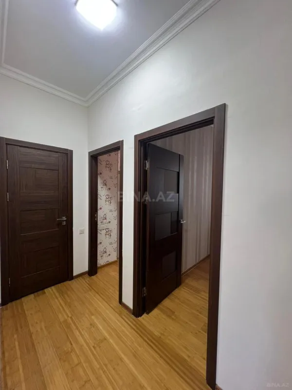 Satılır 3 otaqlı mənzil 95 m²
