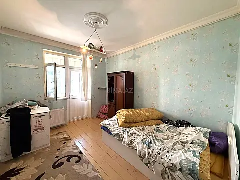 Kirayə verilir 4 otaqlı mənzil 115 m²