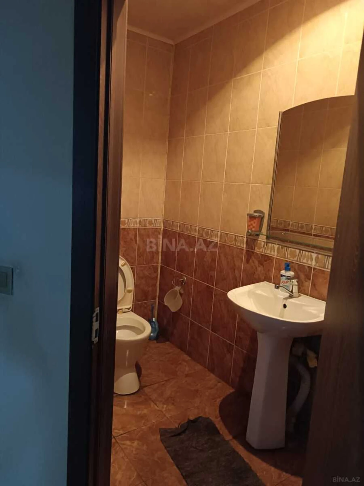 Satılır 4 otaqlı ofis 230 m²