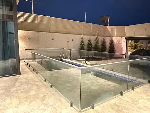 Kirayə verilir 5 otaqlı həyət evi 220 m²