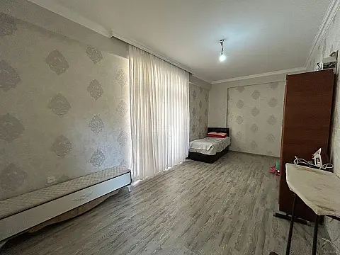 Satılır 3 otaqlı mənzil 105 m²
