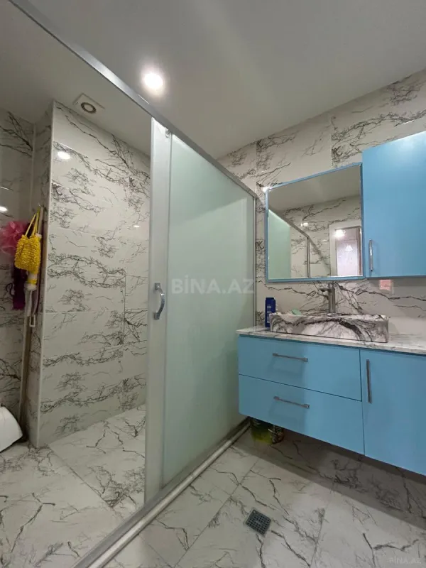 Satılır 3 otaqlı mənzil 105 m²