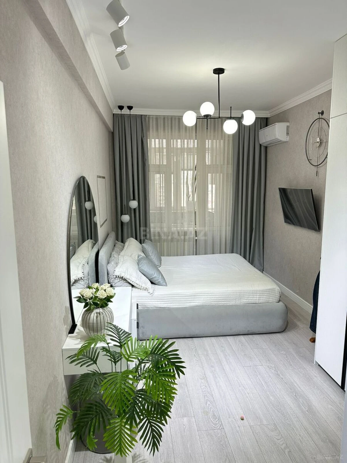 Satılır 3 otaqlı mənzil 96 m²
