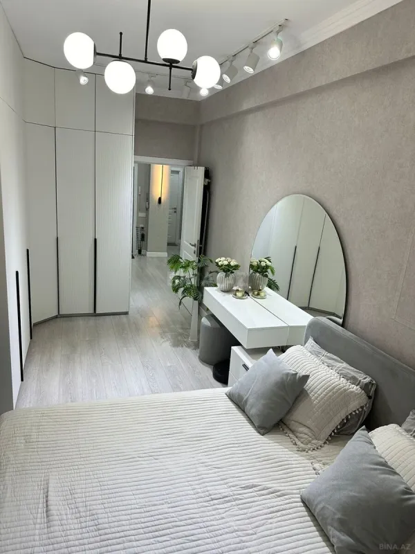 Satılır 3 otaqlı mənzil 96 m²
