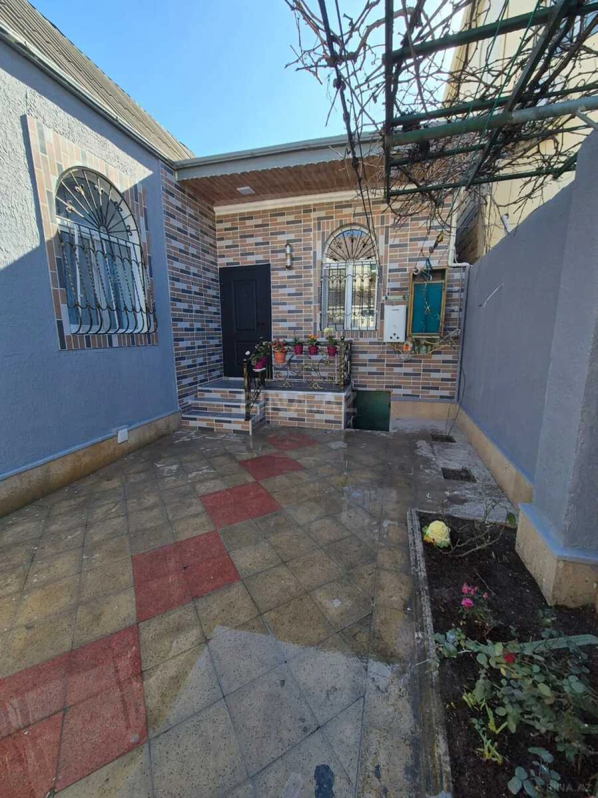 Satılır 3 otaqlı həyət evi 85 m²