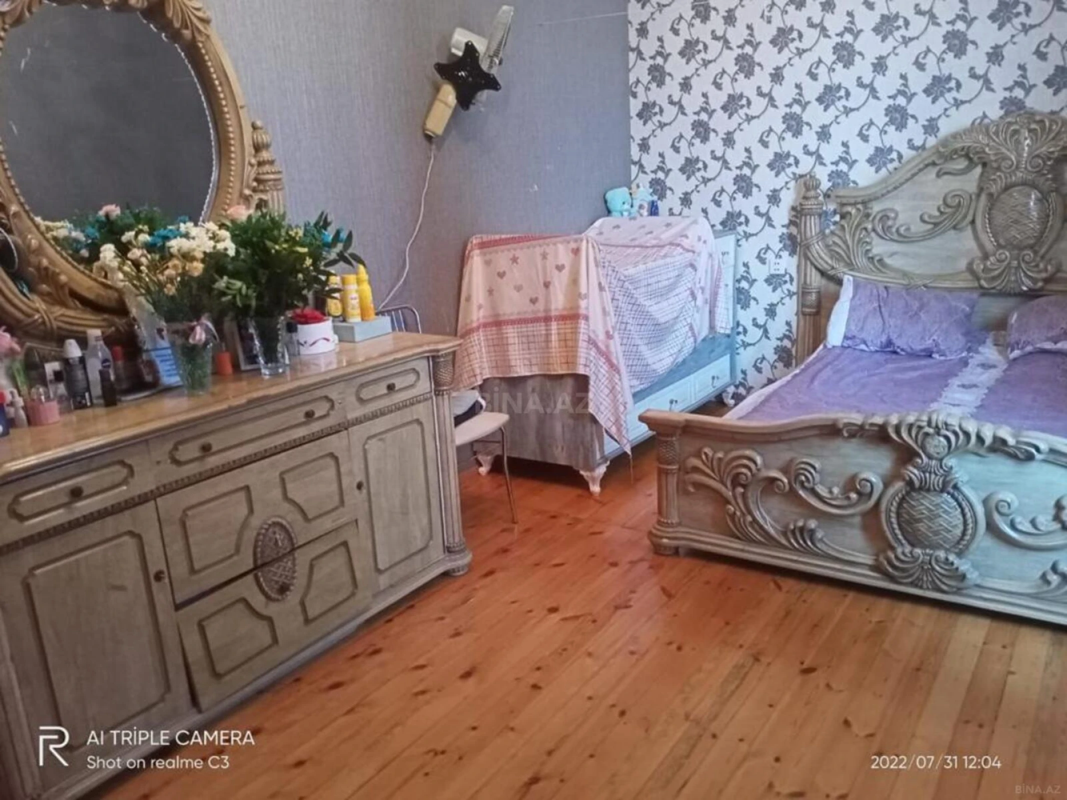 Satılır 8 otaqlı həyət evi 500 m²