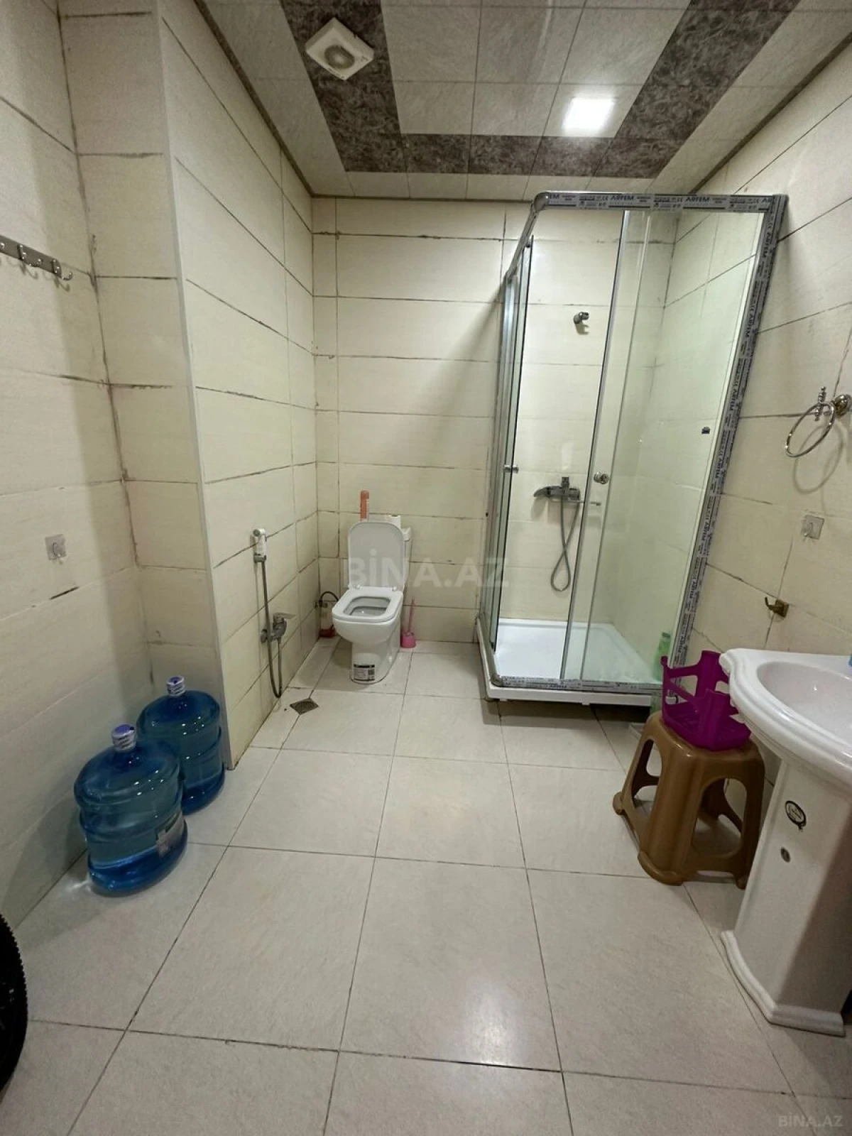 Satılır 2 otaqlı mənzil 96 m²