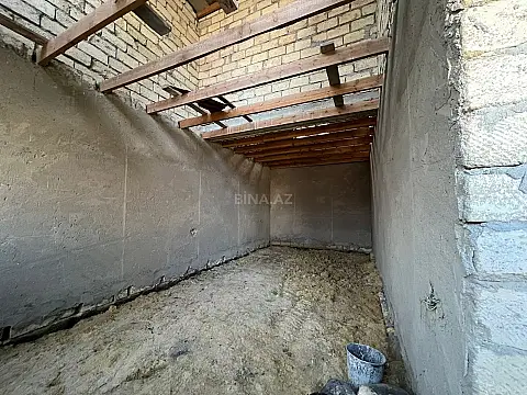 Satılır 4 otaqlı həyət evi 130 m²