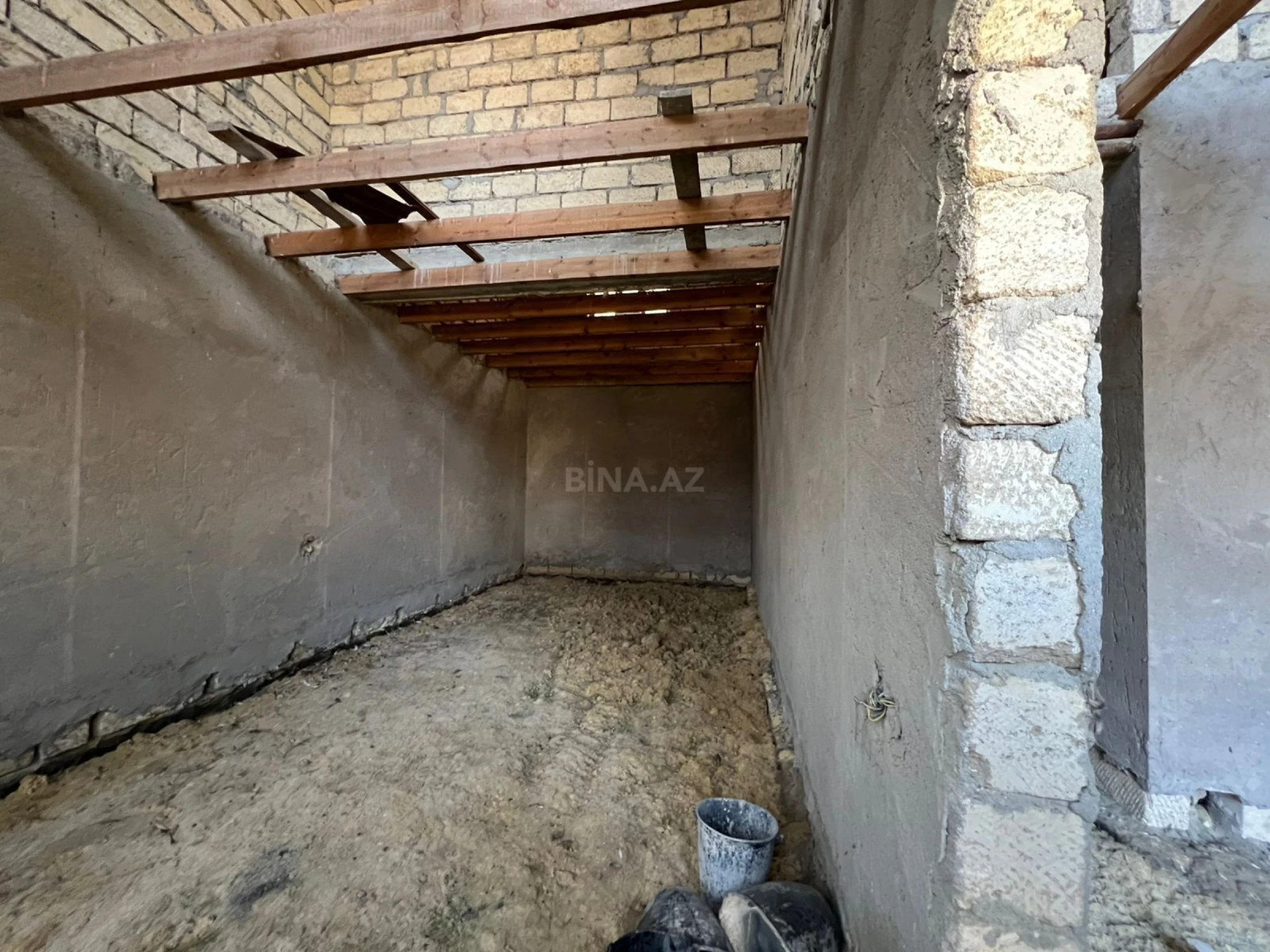 Satılır 4 otaqlı həyət evi 130 m²