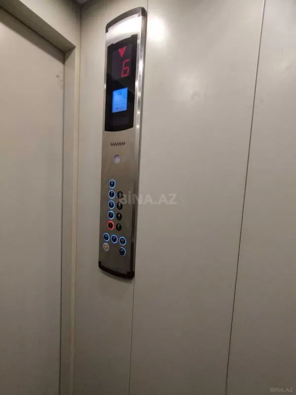 Satılır 4 otaqlı mənzil 80 m²