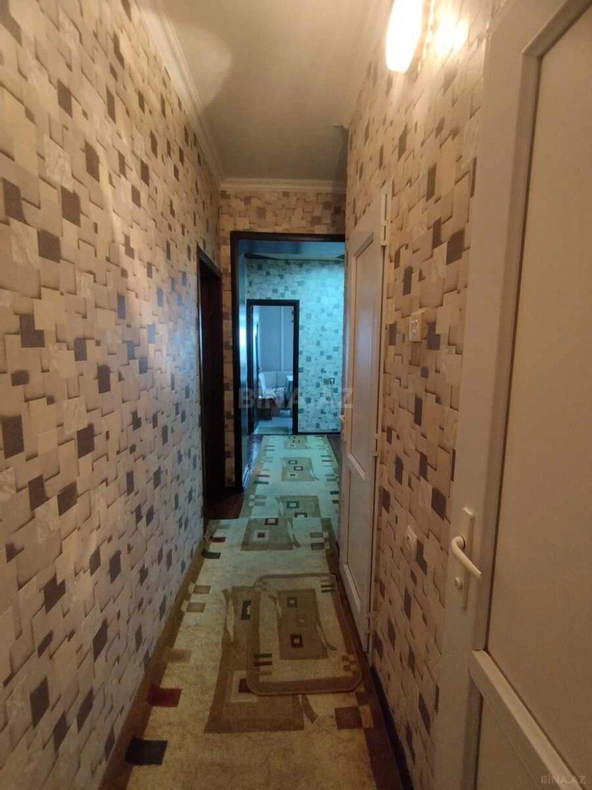 Satılır 4 otaqlı mənzil 80 m²