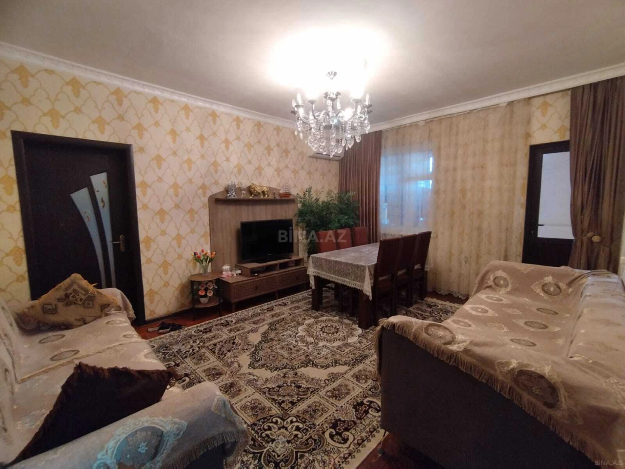 Satılır 4 otaqlı mənzil 80 m²