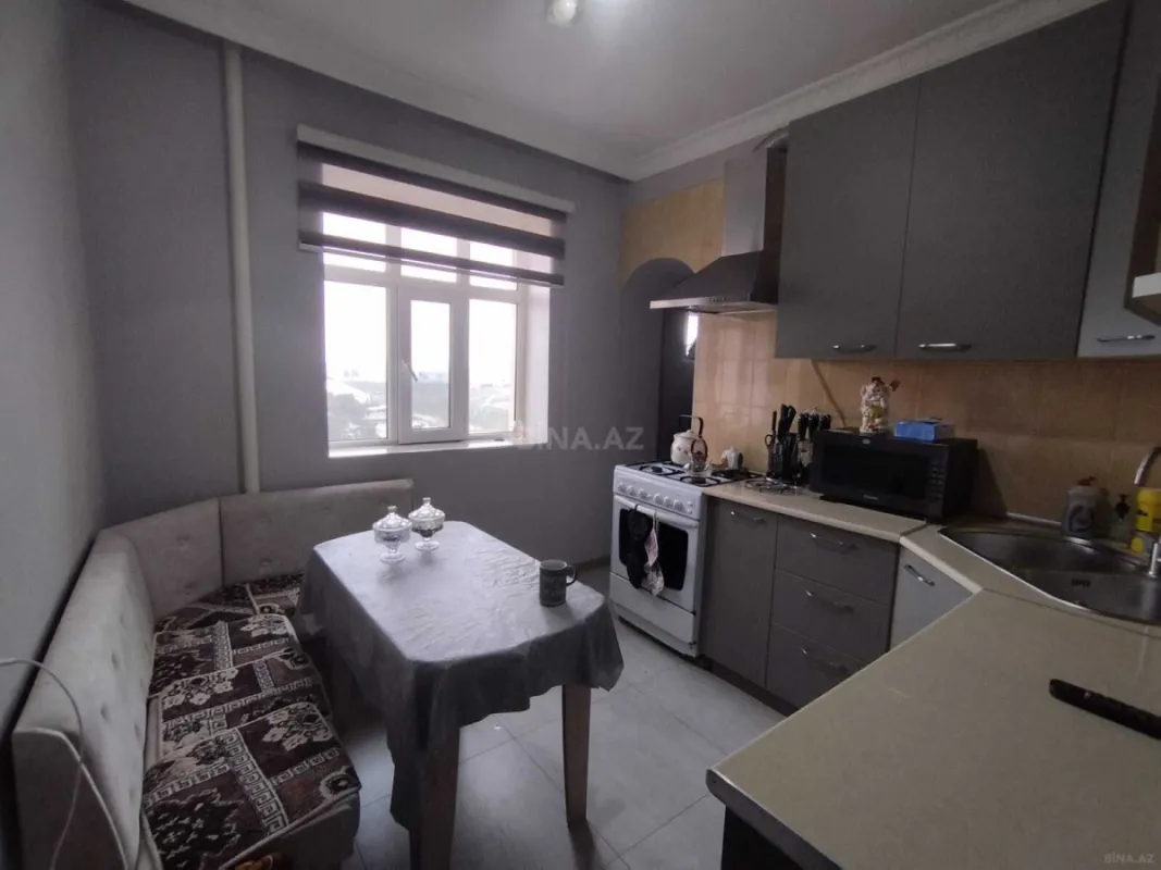 Satılır 4 otaqlı mənzil 80 m²