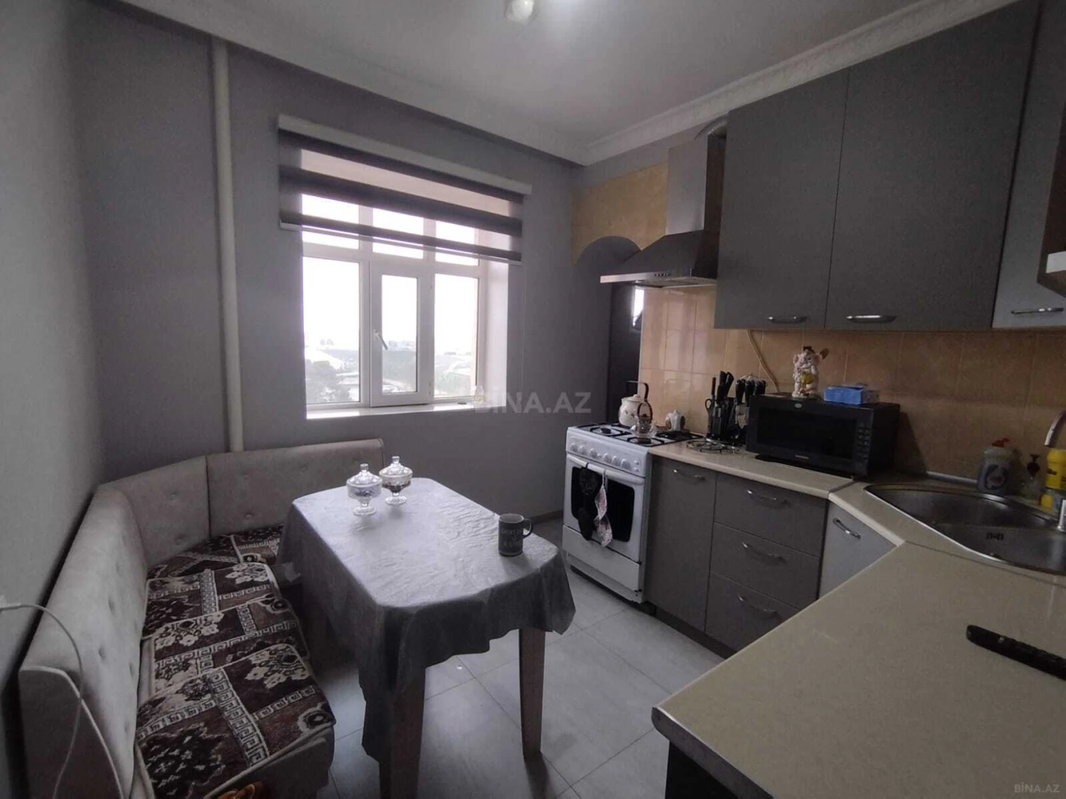 Satılır 4 otaqlı mənzil 80 m²