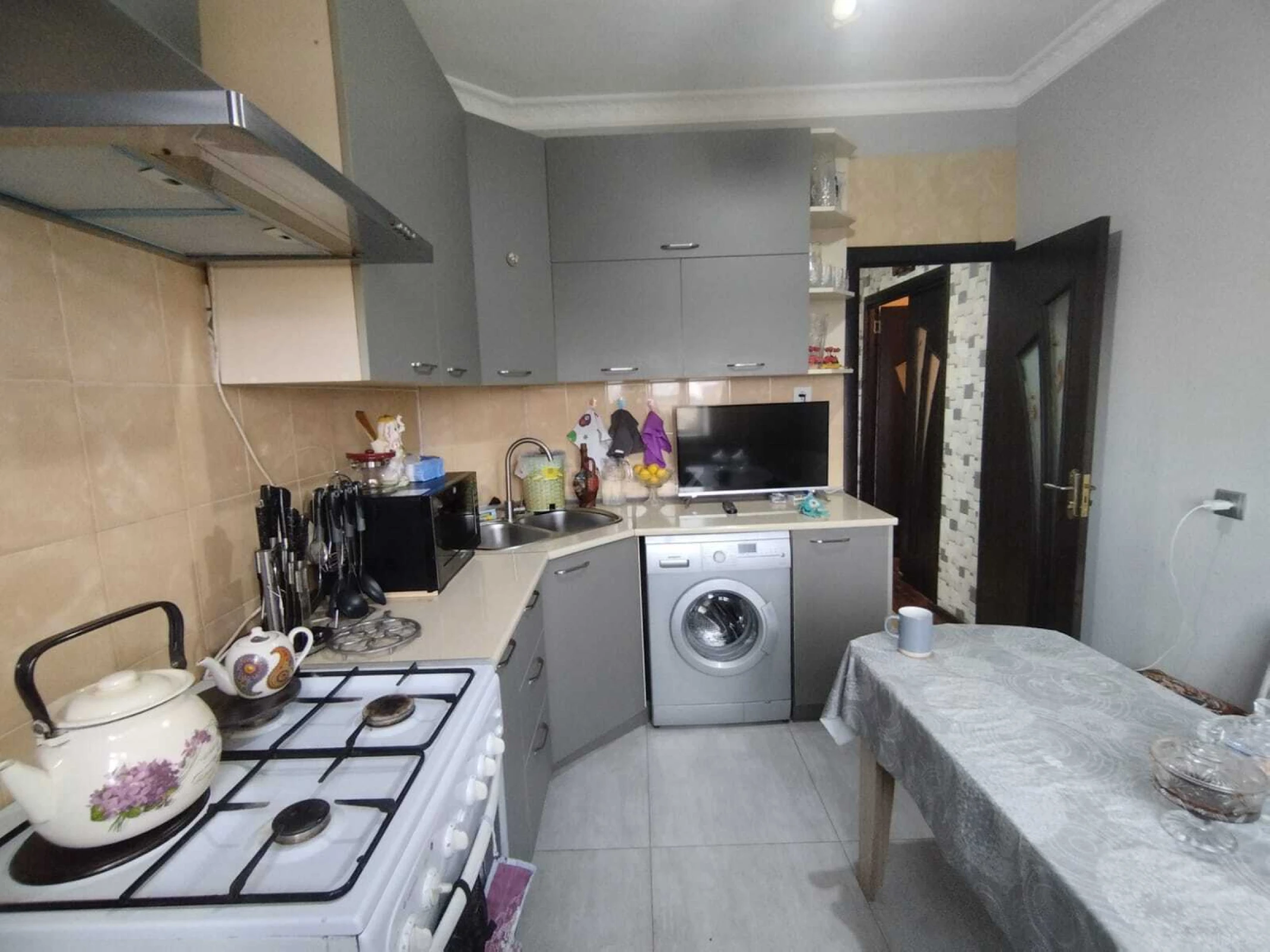 Satılır 4 otaqlı mənzil 80 m²