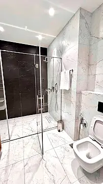 Satılır 2 otaqlı mənzil 74 m²