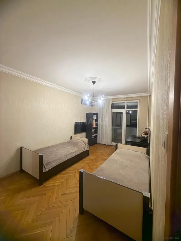 Satılır 3 otaqlı mənzil 70 m²
